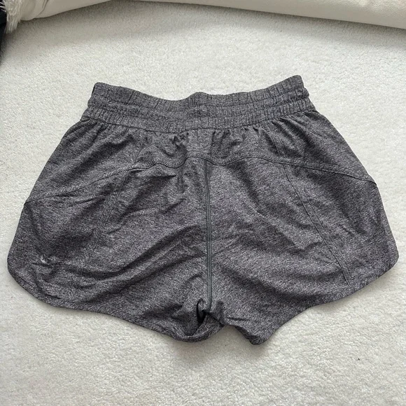 Lululemon Tracker Low-Rise Lined Short 4" - Picture 2 of 3